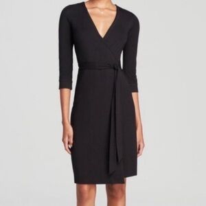 Diane von Furstenberg DVF Solid Black Wrap Dress Size 0